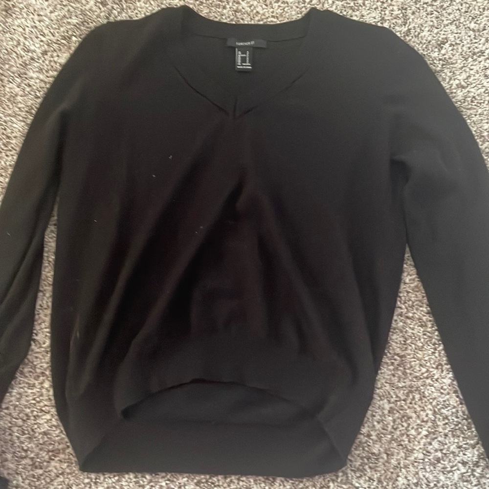 Black V-Neck Cropped sweater